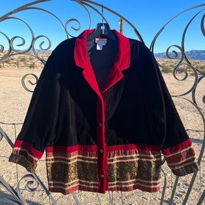 [SOLD] Velvet jacket with beautiful patterned trim ❤️